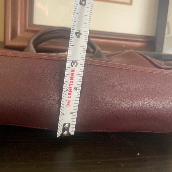 Vintage Etienne Aigner Dark Brown Satchel with Gold Buckle - Picture 13 of 13